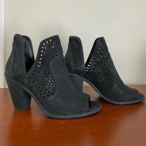 Jessica Simpson Bootie